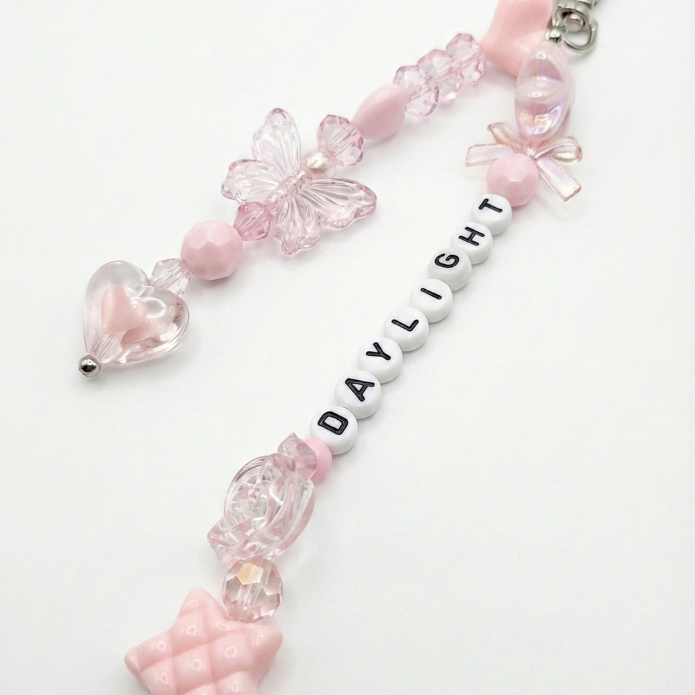 Taylor Swift Pink and White Keychain - Picture 1 of 3
